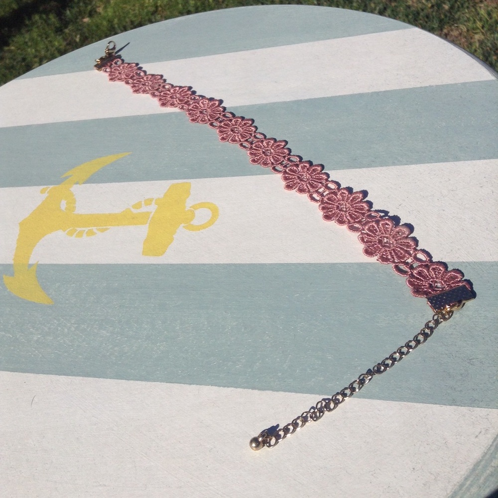Pink Floral Choker 🌸